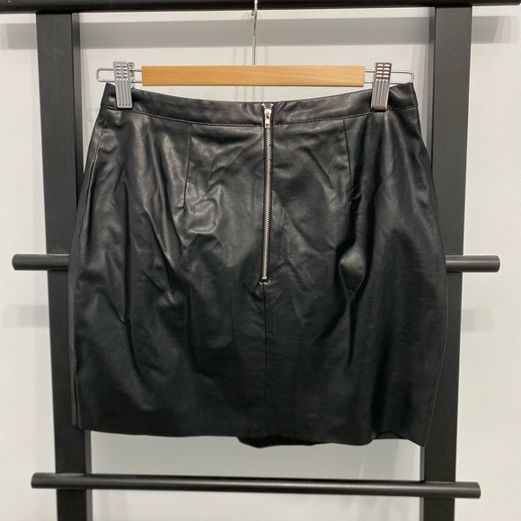 Pretty Little Thing Faux Leather Wrap Skirt - Picture 4 of 4